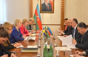 Глава МИД Швеции напомнила Баку о важности права народов на самоопределение