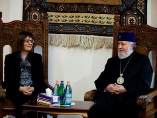 Гарегин II: Отношения между армянским и сербским народами становятся теснее