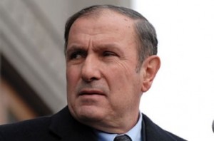 Сегодня возвращается на родину первый президент Армении