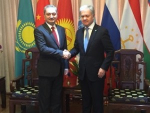 Посол Армении в Китае и генсек ШОС обсудили вопросы сотрудничества