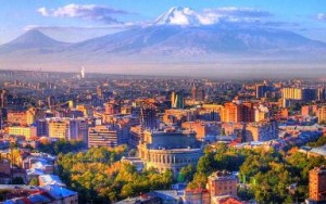 Интерес россиян к поездкам в Ереван на майские праздники вырос на 62%