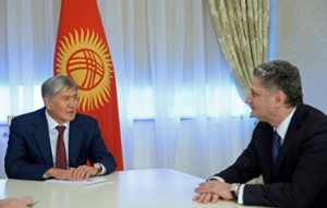 Тигран Саргсян обсудил с президентом Кыргызстана приоритеты ЕАЭС