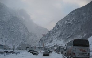 Дорогу между Россией и Арменией через Грузию закрыта
