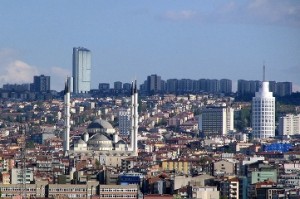 Анкара умеет работать с политической элитой и бизнесом стран региона - эксперт
