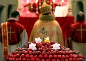 «Христос воскрес из мертвых!»: Армянская Апостольская Церковь празднует Пасху