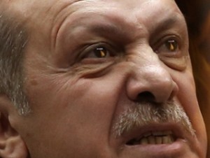Российский телеканал опубликовал новые свидетельства связей Турции с ИГ
