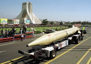 Иран провел испытания новых баллистических ракет