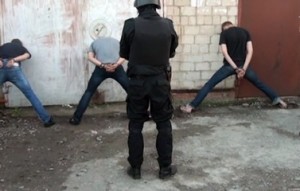 Граждане Армении и Украины наладили наркобизнес в Крыму
