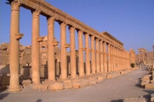 Бойцы сирийской армии и отряды народного ополчения полностью освободили город Пальмира