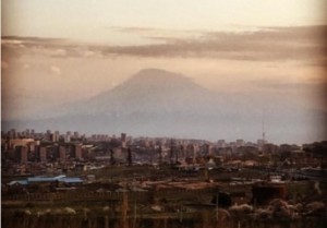Медведев разместил в Instragram фото Еревана на фоне горы Арарат