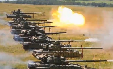 Из-за риска войны в Карабахе российский рубль будет падать: аналитики Bloomberg