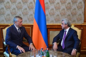 Серж Саргсян обсудил с генсеком ОДКБ резкую эскалацию напряженности в Карабахе