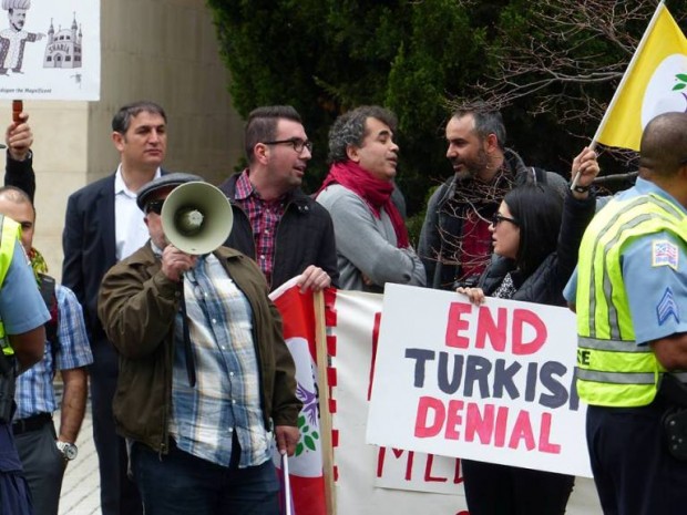 Армяне, греки и курды провели акцию протеста против Эрдогана