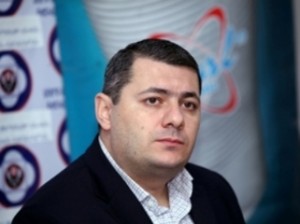 У Азербайджана проблемы военного характера - Сергей Минасян