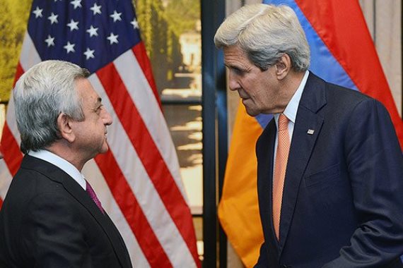 Госдеп рассекретил параллельный со встречей Саргсян-Алиев в Вене брифинг двух американских дипломатов