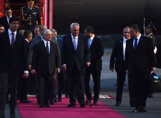 Начался государственный визит президента Чехии в Армению