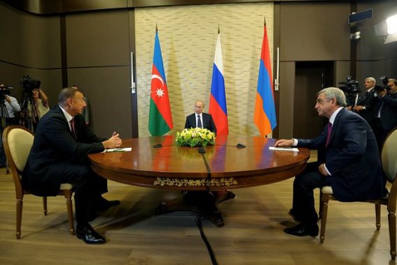 Армения должна отказаться от встречи по Карабаху под патронажем России - политолог