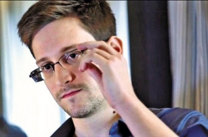 Эдвард Сноуден назвал принятие закона Яровой черным днем для России
