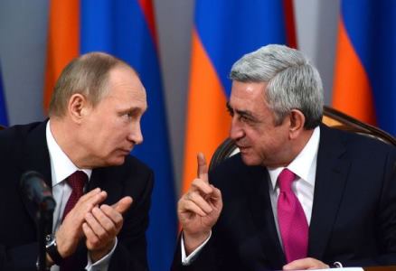 Армения вынуждена слепо подчиняться в любом вопросе давлению, исходящему от России: "168 Жам"