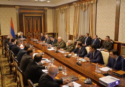 Президент Армении созвал заседание Совета нацбезопасност