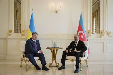 Алиев отметил важность визита Порошенко в Баку