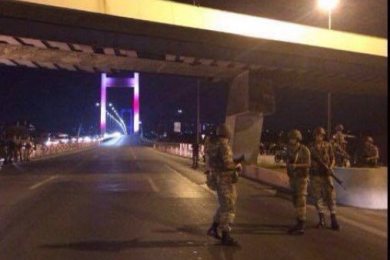 Генштаб Турции сообщил о гибели 194 человек при попытке переворота