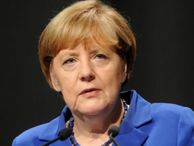 Меркель: Россия поставила под сомнение основополагающий принцип неприкосновенности