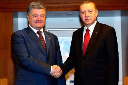 Эрдоган в Варшаве провел встречу за закрытыми дверями с Порошенко