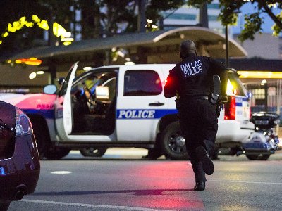 Стрельба в Далласе: Убиты 4 полицейских