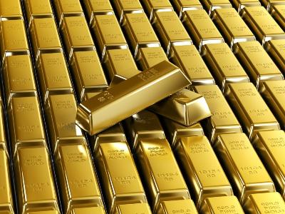 Золото торгуется на максимуме с марта 2014 года на опасениях из-за Brexit