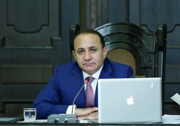 Премьер-министр Армении отказался от должности