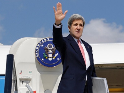 Госсекретарь США прибыл с необъявленным визитом в Багдад