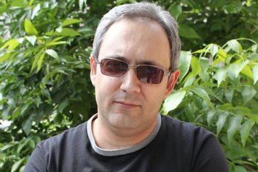 Рафаел Ованнисян о дикарях-полицейских и подонках в гражданском