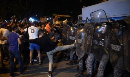 Активист Сос Маркарян взят под стражу по обвинению в участии в массовых беспорядках