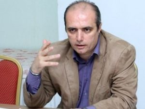 Оппозиционный журналист баллотируется в старейшины Гюмри