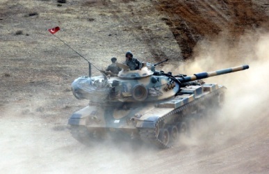 Турецкая армия и ВВС коалиции начали операцию в сирийском Джараблусе против ИГ
