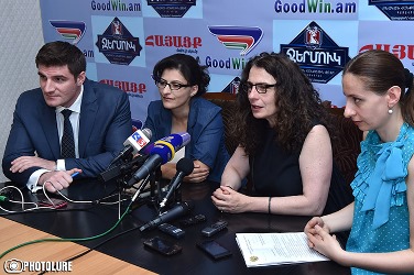 Моя главная миссия привлечь внимание Диаспоры к происходящим в Армении событиям: Арсине Ханджян