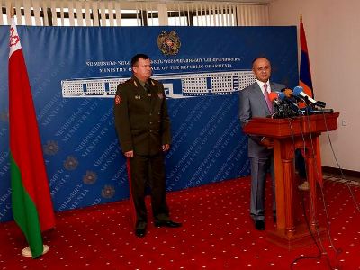 Министры обороны Армении и Беларуси обсудили вопросы сотрудничества