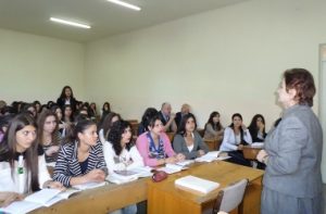Плата за обучение в некоторых вузах Армении повысилась