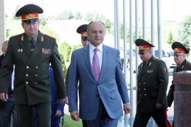 Сейран Оганян высоко оценил уровень сотрудничества с Минобороны Беларуси