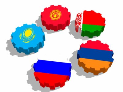 Медведев призвал называть Евразийский экономический союз ЕврАзЭС-ом