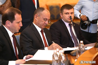 Министры обороны ОДКБ обсудили в Армении создание базовых научно-исследовательских организаций в области ПВО