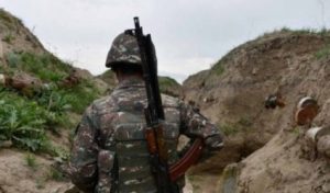 Азербайджан в ночь на вторник нарушил режим перемирия на границе в Карабахе 18 раз - Минобороны НКР