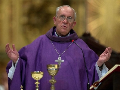 Папа Римский: Церковь не нуждается в чиновниках и бюрократах