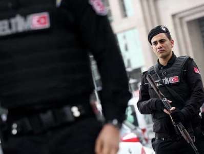 В Турции задержан экс-советник Давутоглу за подозрения в связях с Гюленом
