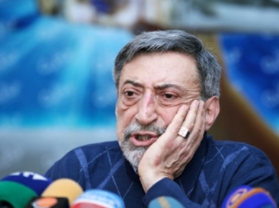 Режиссёр: Руководители Армении не находят слов для народа по важнейшим вопросам