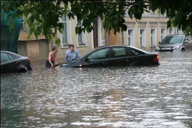Москва опять ушла под воду