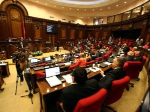 26 сентября парламент Армении проведет внеочередное заседание