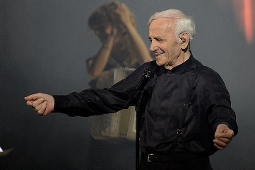 Шарль Азнавур отпразднует семидесятилетие своей карьеры концертом в Вероне