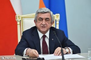 Президент Саргсян принял отставку правительства